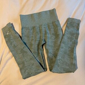 Gymshark Camo Leggings XS Sage Green